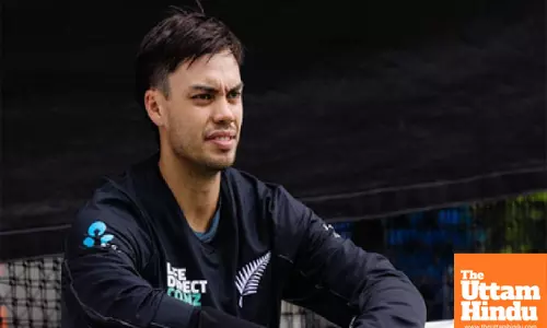 Chapman to miss second ODI vs Pak with hamstring injury