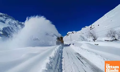 BRO opens Zojila Pass in record time after 32 days of closure