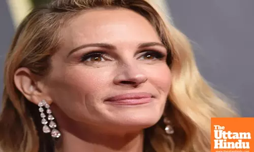 Julia Roberts gets sucked in a personal, professional conflict in After the Hunt trailer