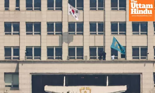 South Korea: Senior presidential aides offer to resign following Yoons ouster