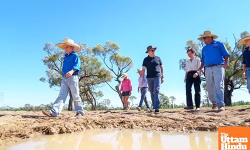 Australian PM Candidates Campaign in Northern Regions Ahead of Election in Four Weeks