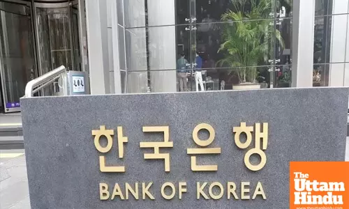 BOK warns of prolonged market volatility amid Trump tariff scheme