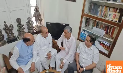 AAP Leader Deepak Bali Alleges Lawrence Bishnoi Behind Attack on Manoranjan Kalia, Accuses Him of Spreading Terror Across Punjab