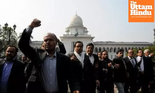 Awami League slams fascist Yunus govt for imprisoning 80 lawyers