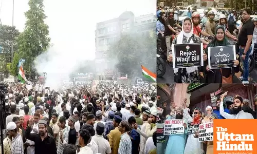Waqf Law Enforced Nationwide as Violent Protests Erupt in Bengal, Highways Blocked and Police Vehicles Set on Fire