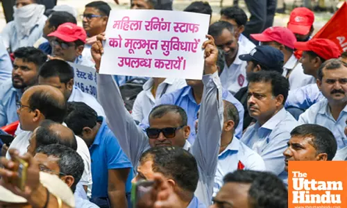 Loco Running Staff Protest at Jantar Mantar