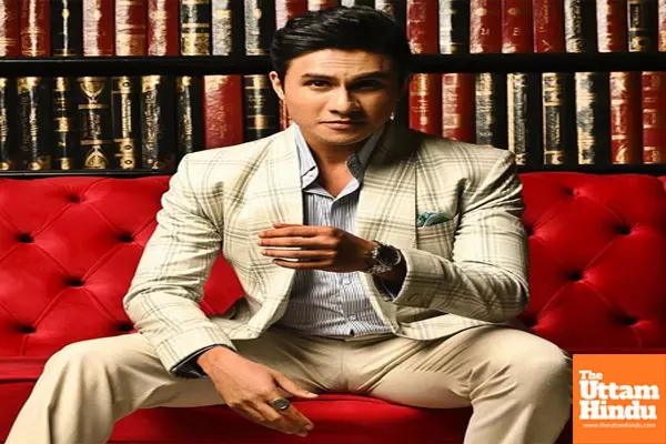Ritwik Bhowmik: Kolkata is stuck in time yet it is futuristic Ritwik Bhowmik: Kolkata is stuck in time yet it is futuristic
