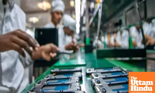 Smartphones now India’s largest export commodity, total production hits Rs 5.24 lakh cr