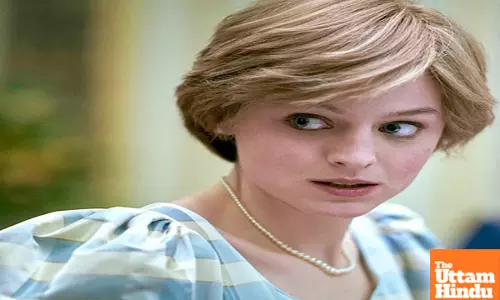 Emma Corrin tags playing Princess Diana ‘the greatest warning’ about fame