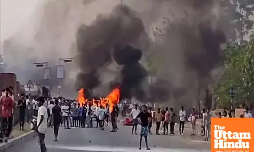 3 Killed, 110 Arrested in Murshidabad Over Waqf Law Protests; BJP Moves High Court Seeking Central Forces Deployment