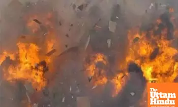 Massive Explosion In A Firecracker Factory In Andhra Pradesh : 8 People Died, Many Injured Massive Explosion In A Firecracker Factory In Andhra Pradesh : 8 People Died, Many Injured