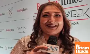 Sunita Ahuja claims Varun & Ranveer are inspired from Govindas fashion sense Sunita Ahuja claims Varun & Ranveer are inspired from Govindas fashion sense