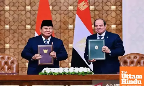 Egyptian, Indonesian leaders discuss Gaza war, enhancing ties