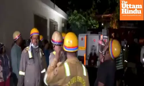 Nightmare in Lucknow: Hospital Engulfed in Flames, One Dead, Hundreds Flee