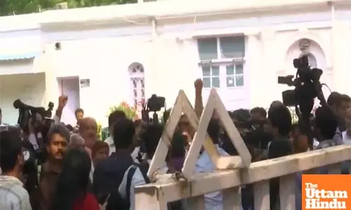 Gandhis in the Dock: Congress Erupts as ED Files Chargesheet