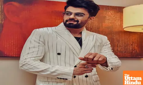 Maniesh Paul remembers buying the ticket for David Dhawans film in black