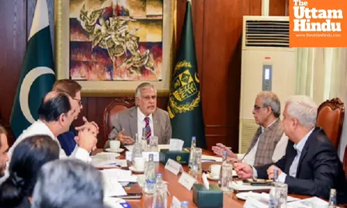 Pak Foreign Minister to visit Kabul amid growing terror attacks, forced deportation of Afghans