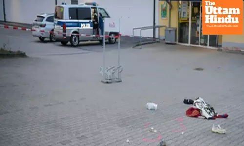 Two seriously injured in knife attack outside supermarket in Germany