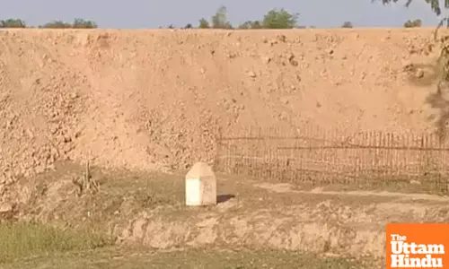 Flood Fears Along India-Bangladesh Border: Embankment Construction Sparks Concerns