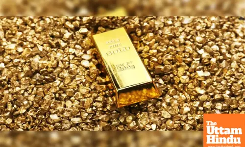 Gold Hits Historic Milestone, Crosses ₹1,00,000 Mark for the First Time — Heres Why Prices Are Soaring