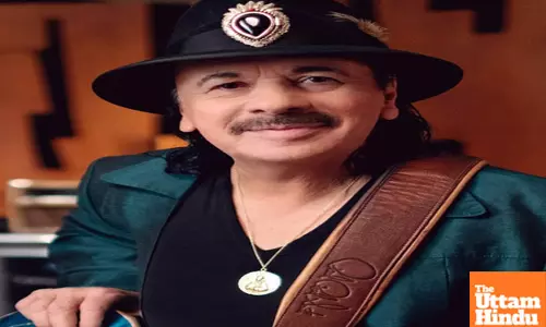 Carlos Santana rushed to hospital prior to his Texas concert