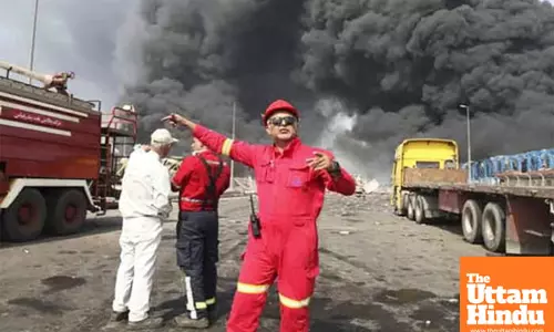 Death toll in Iran port explosion mounts to 25