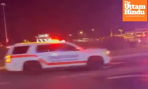 One dead as authorities declare mass casualty after boat crashes in US