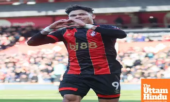 Evanilsons red card rescinded after Bournemouths appeal Evanilsons red card rescinded after Bournemouths appeal