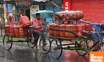 Big Relief Amid Inflation: Gas Cylinder Becomes Cheaper , Price Reduced by ₹17 from May 1 Big Relief Amid Inflation: Gas Cylinder Becomes Cheaper , Price Reduced by ₹17 from May 1