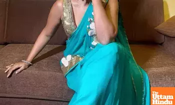 Sameera Reddy recalls crying at home before she went to an award show Sameera Reddy recalls crying at home before she went to an award show