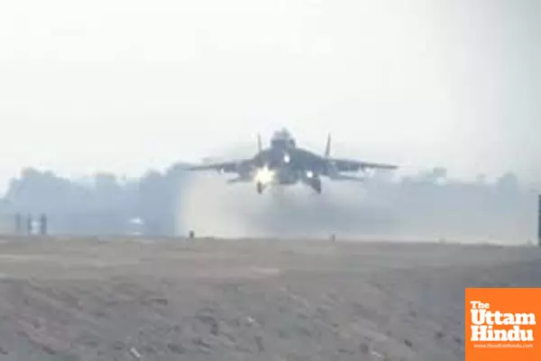 Wings Over Ganga: IAF Jets Roar on Expressway Airstrip in Daring Display Wings Over Ganga: IAF Jets Roar on Expressway Airstrip in Daring Display