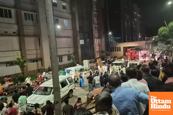 Kozhikode Medical College refutes report of 5 deaths due to inhaling smoke Kozhikode Medical College refutes report of 5 deaths due to inhaling smoke