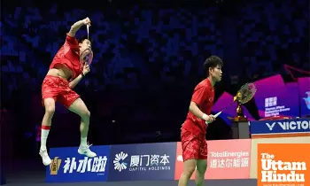 Sudirman Cup badminton: China sweeps aside Malaysia to reach semis Sudirman Cup badminton: China sweeps aside Malaysia to reach semis