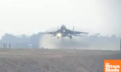 Wings Over Ganga: IAF Jets Roar on Expressway Airstrip in Daring Display