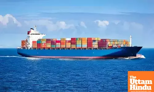 After banning imports, India now bars Pakistani ships from entering its ports