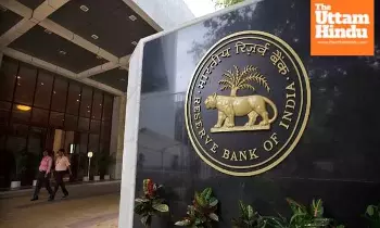 Five Major Banks Penalized by RBI; Axis and ICICI Among Those Fined Five Major Banks Penalized by RBI; Axis and ICICI Among Those Fined