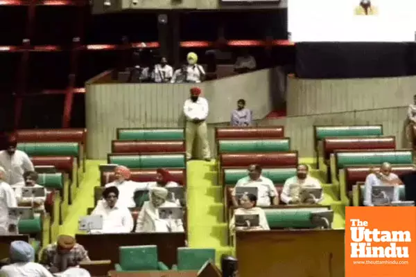Battle Over Water in Punjab Assembly:  AAP MLA Tears Copy of BBMB Order