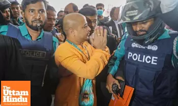 Bangladesh: Hindu monk Chinmoy Krishna Das now slapped with murder charge Bangladesh: Hindu monk Chinmoy Krishna Das now slapped with murder charge
