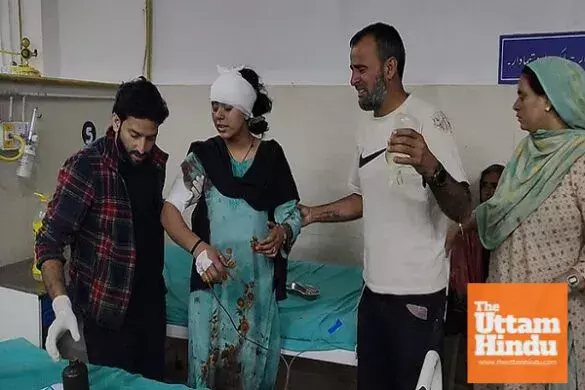 Pakistan Opens Fire on LoC in Rage, 3 Indian Civilians Killed, Army Retaliates Strongly Pakistan Opens Fire on LoC in Rage, 3 Indian Civilians Killed, Army Retaliates Strongly