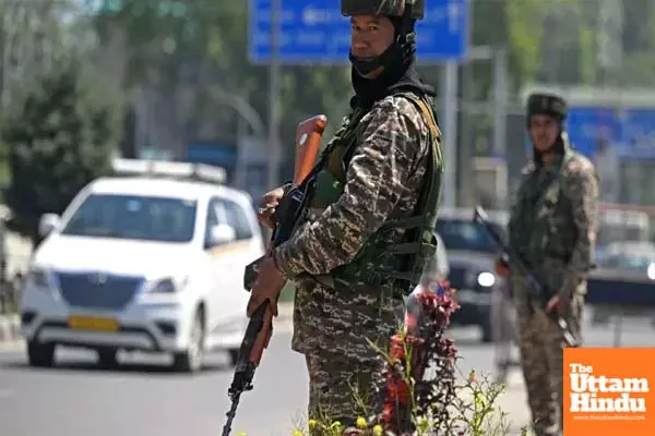 India-Pakistan Tension: One-Click Guide to Services Closed and Operational India-Pakistan Tension: One-Click Guide to Services Closed and Operational