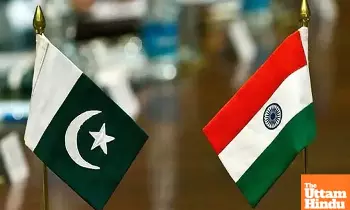 Fearful Pakistani Foreign Minister Offers to Step Back from War, Puts Condition Before India Fearful Pakistani Foreign Minister Offers to Step Back from War, Puts Condition Before India