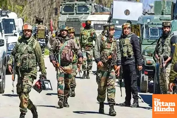 Post-Pahalgam Attack Crackdown: Sleeper Cell Module Busted in J&K, Raids at 20 Locations Post-Pahalgam Attack Crackdown: Sleeper Cell Module Busted in J&K, Raids at 20 Locations