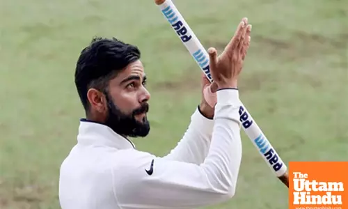 True legend: AB de Villiers leads tribute as Virat Kohli calls time on Test career