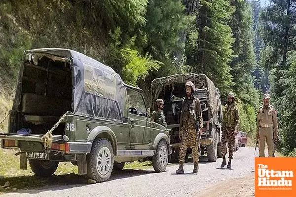 Gunfight in J&K’s Shopian: One Terrorist Down, Security Forces Surround Two More Gunfight in J&K’s Shopian: One Terrorist Down, Security Forces Surround Two More