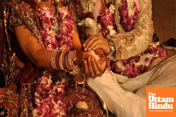 Wedding Reception Turns Ugly: Woman Accuses Groom of Betrayal, VIDEO Goes Viral Wedding Reception Turns Ugly: Woman Accuses Groom of Betrayal, VIDEO Goes Viral