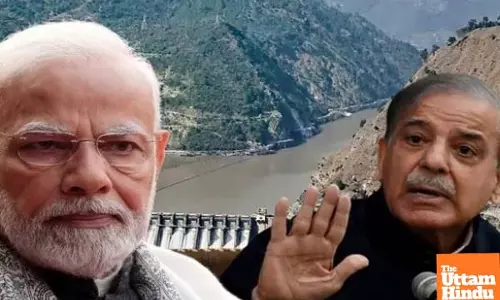 Pakistan Falls to Indias Feet: Urges Restoration of Indus Water Treaty