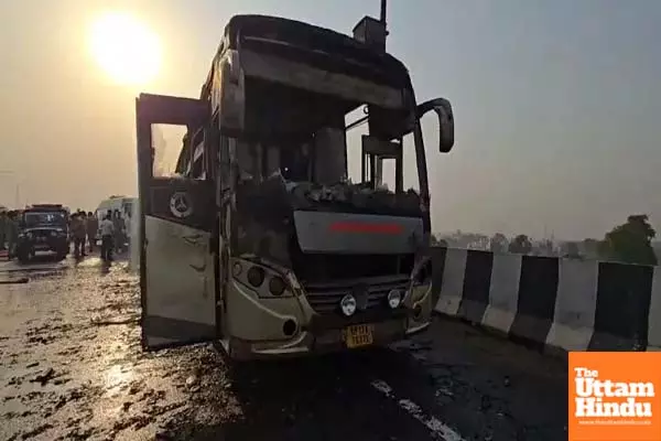 Tragic Accident: Double-Decker Bus Catches Fire, 5 Burnt Alive, Several Injured Tragic Accident: Double-Decker Bus Catches Fire, 5 Burnt Alive, Several Injured