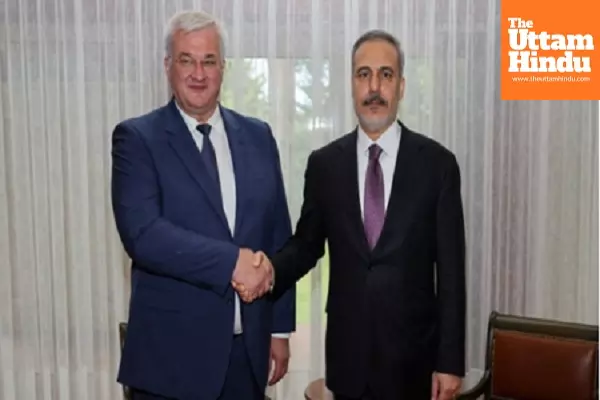 Turkish, Ukranian FMs meet on upcoming Russia-Ukraine peace talks Turkish, Ukranian FMs meet on upcoming Russia-Ukraine peace talks