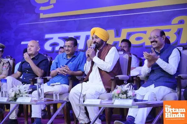 Act As Watchdogs To Check The Menace Of Drugs And Save Our Coming Generations: Bhagwant Mann And Kejriwal Urge People Act As Watchdogs To Check The Menace Of Drugs And Save Our Coming Generations: Bhagwant Mann And Kejriwal Urge People