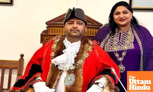 From Small Town to Big Dreams:  Mirzapur Son Becomes Mayor in London, Village Erupts in Joy!
